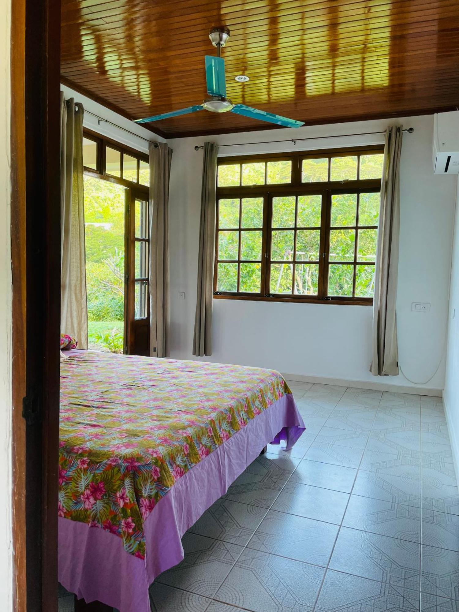 Villa Ura Uturoa 外观 照片